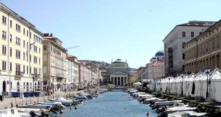 Quanto costa imbiancare una stanza a Trieste?