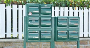 Quanto costa installare una buca delle lettere? Prezzi al 2025