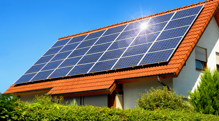 pannelli solari casa ecologica