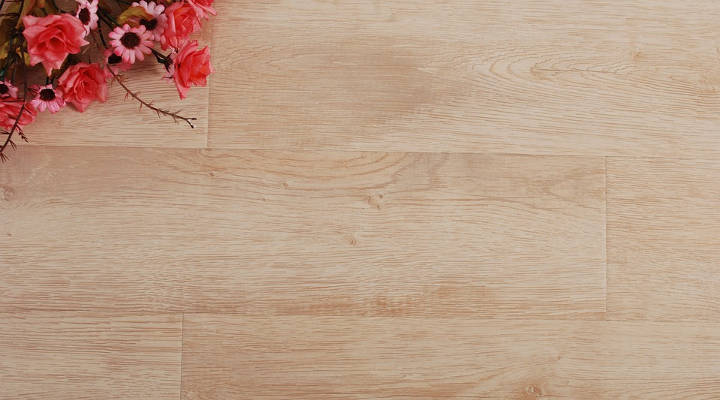 quanto costa posare il parquet laminato