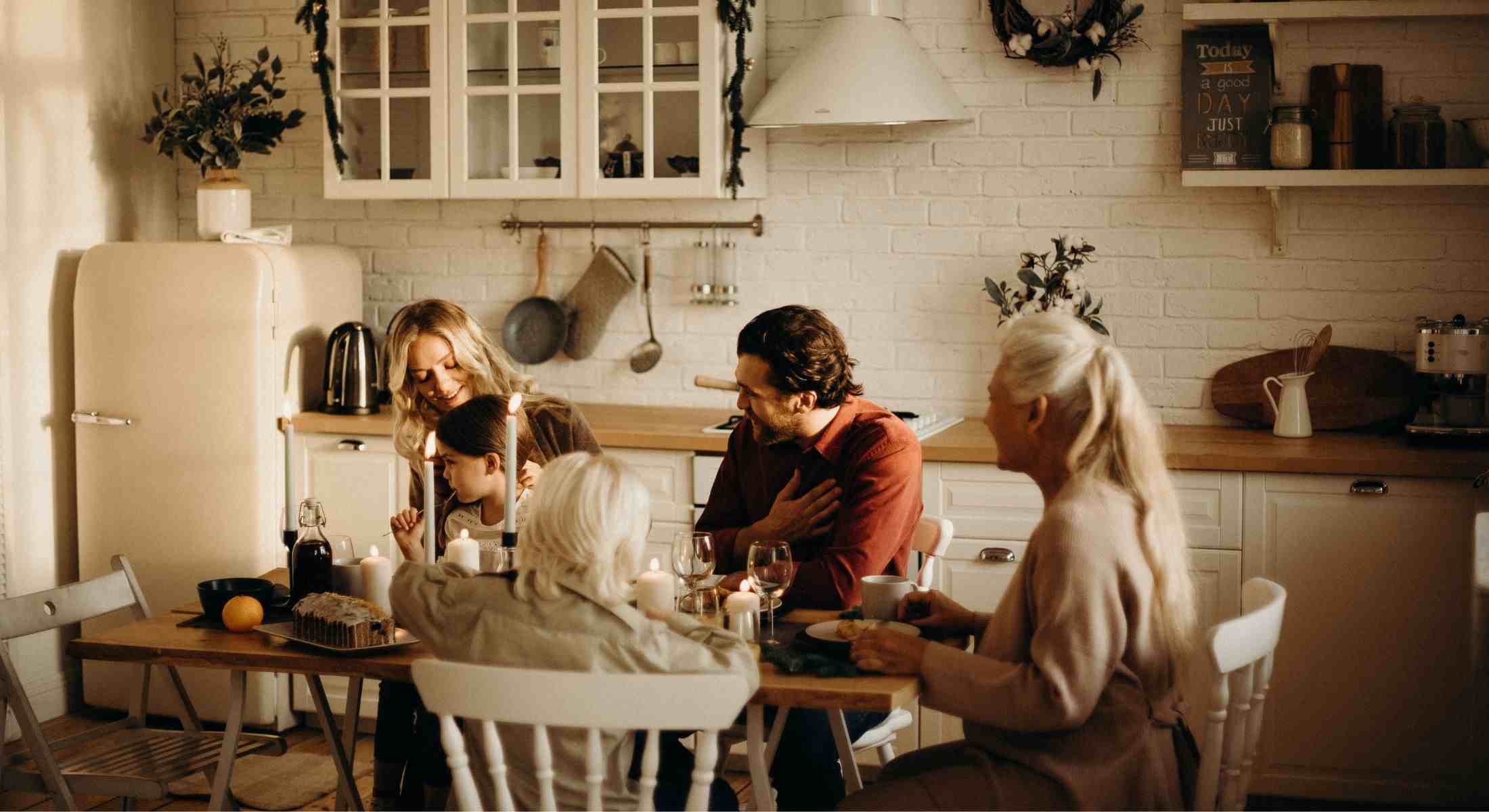 Idee, consigli e suggerimenti per arredare ogni ambiente - famiglia