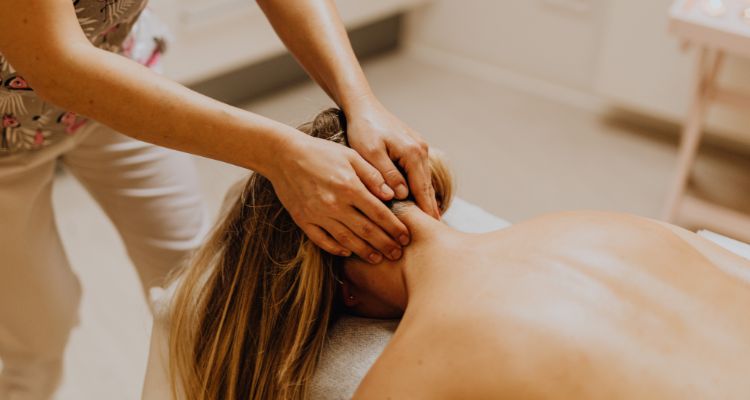 Quanto costa un massaggio decontratturante?