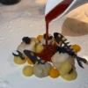 Capesante scottate, salsa di anguilla affumicata e manzo.